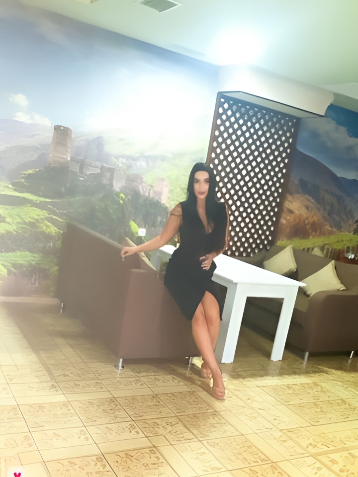 Инга привлекательная девушка из Мценска цена от 2500 руб