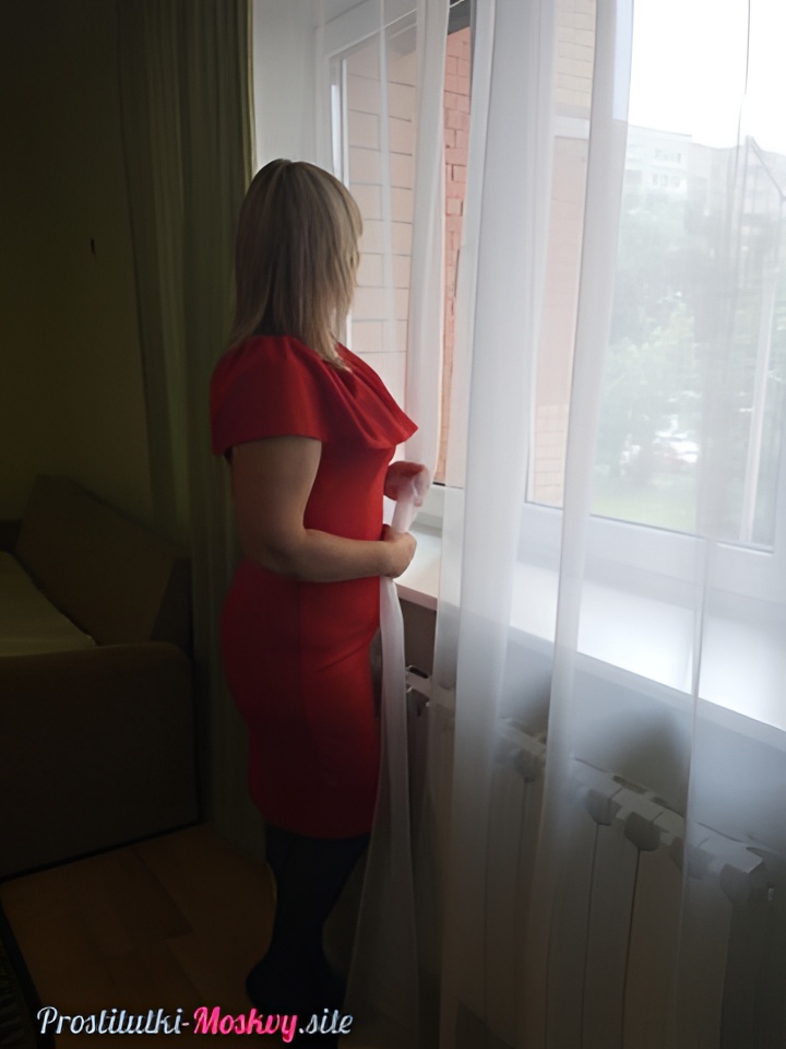 Надежда привлекательная девушка из Мценска цена от 2000 руб