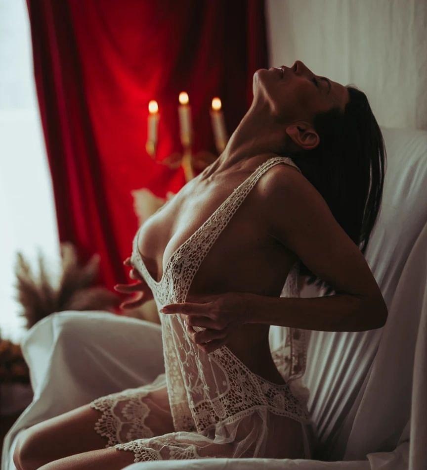 Алевтина привлекательная девушка из Мценска цена от 4000 руб